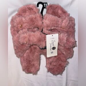 🩷 Flash Sale 🩷 NWT Secret Treasures Women's Slipper Luxe Two Band Step-in Sz 11.